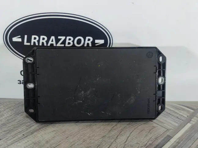 Блок предохранителей под капот Range Rover L322