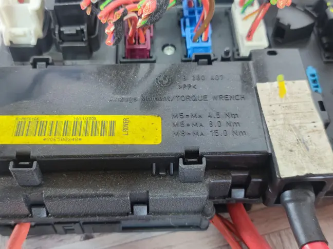 Блок предохранителей салонный Range Rover L322 05+