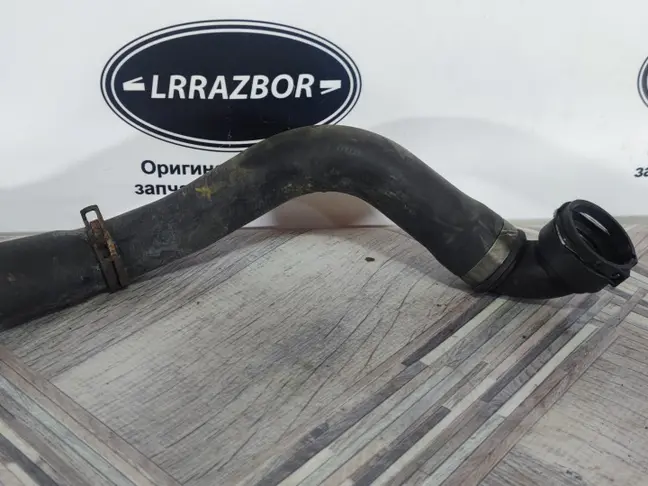 Патрубок системы охлаждения Range Rover L322 02-09