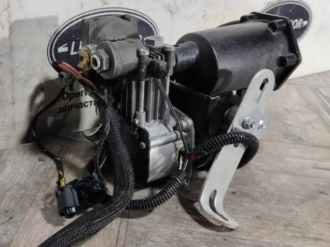 Компрессор пневмоподвески Range Rover L322 05-11