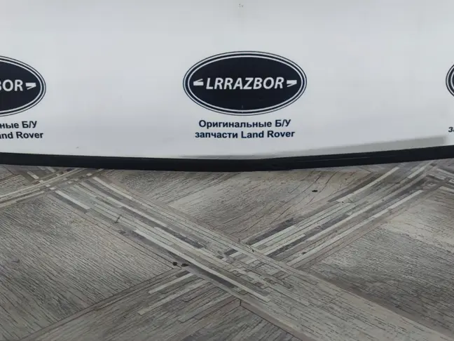 Молдинг стекла переднего правого Range Rover L322