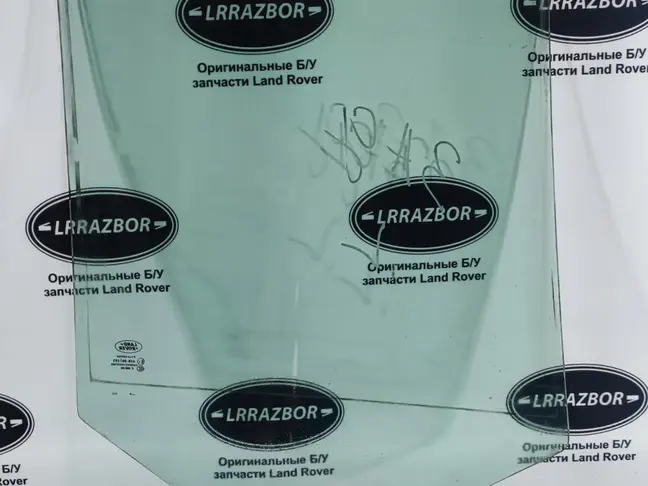 Стекло двери задней левой Range Rover L322 02-12