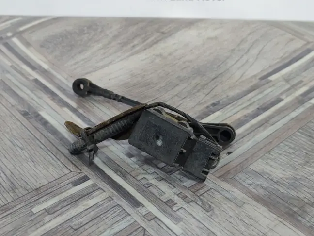 Датчик подвески передний Range Rover 3 L322