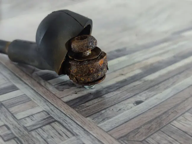 Трос откидного борта Range Rover L322 02-12