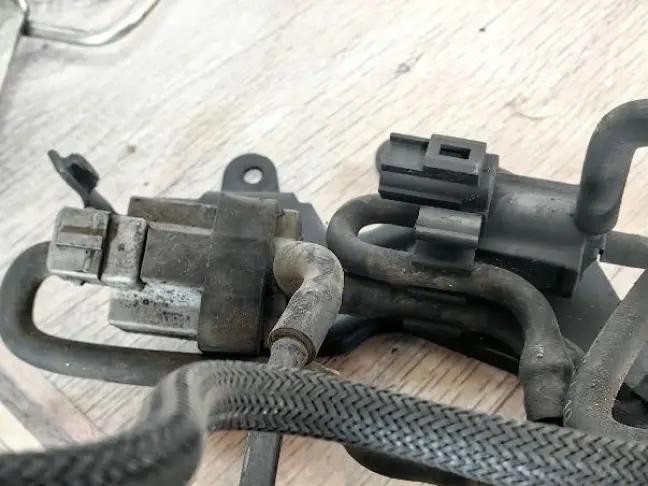 Клапана вакуумные Range Rover 3 L322 448DT