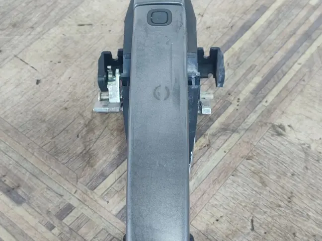 Ручка двери задняя левая Range Rover Sport L320