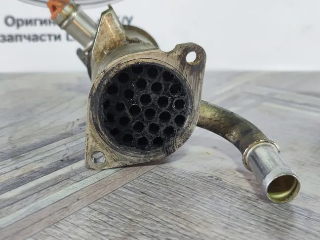 Охладитель ЕГР левый DISCOVERY 3 L319 2.7