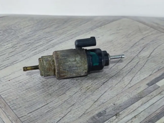 Топливный насос вебасто DISCOVERY 3/4 L319 05-15