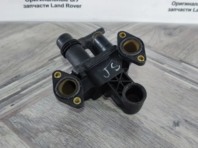 Тройник охлаждения Range Rover Sport L320 306DT