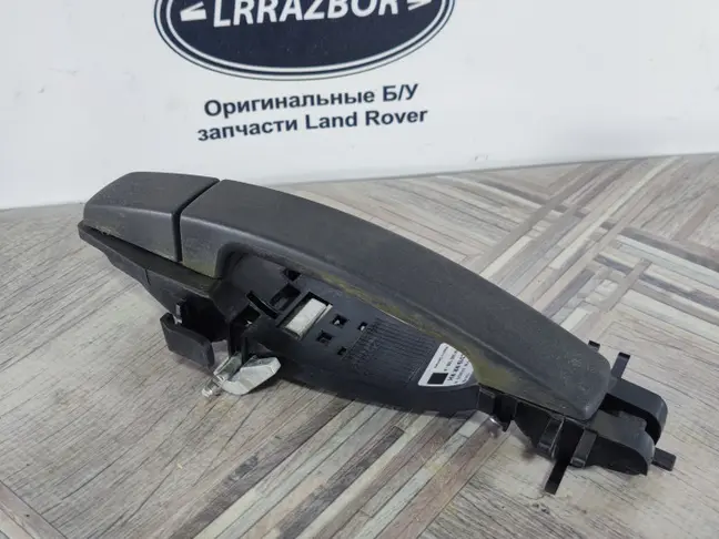 Ручка двери задняя правая DISCOVERY 3 L319 05-09