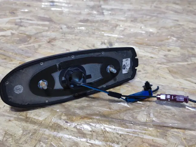 Антенна плавник на крышу Range Rover 3 L322 05+