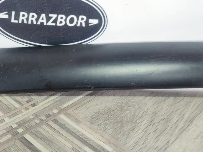 Молдинг лобового стекла правый Range Rover L320