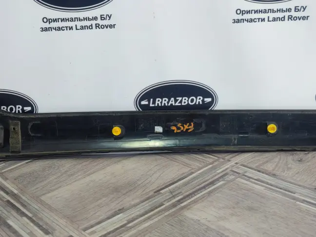 Молдинг стойки лобового стекла левый DISCOVERY 3