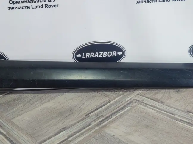 Молдинг стойки лобового стекла левый DISCOVERY 3