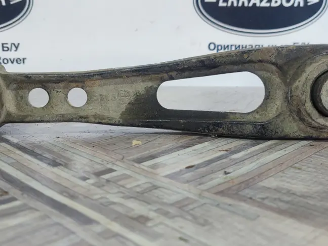 Рычаг передний правый прямой Range Rover 4 L405