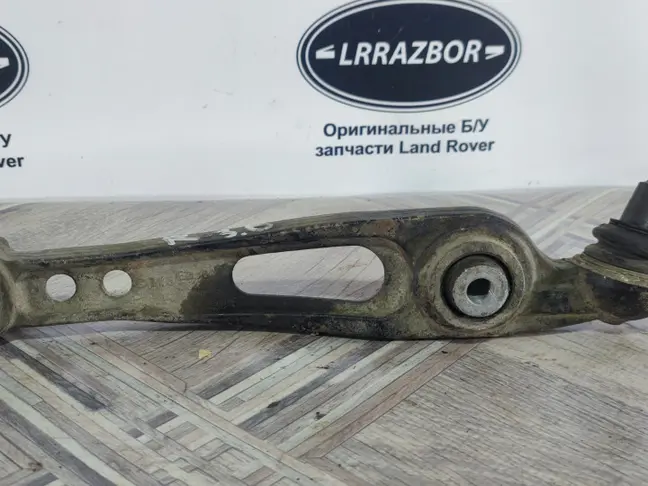Рычаг передний правый прямой Range Rover 4 L405