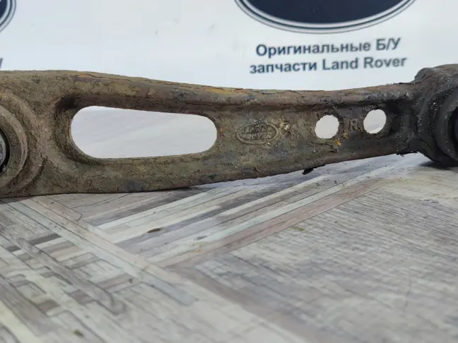 Рычаг передний правый прямой Range Rover 4 L405