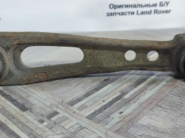 Рычаг передний левый прямой Range Rover 4 L405