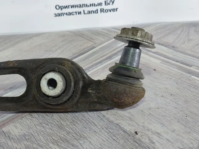 Рычаг передний левый прямой Range Rover 4 L405