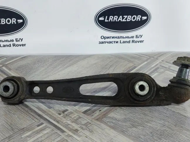 Рычаг передний левый прямой Range Rover 4 L405