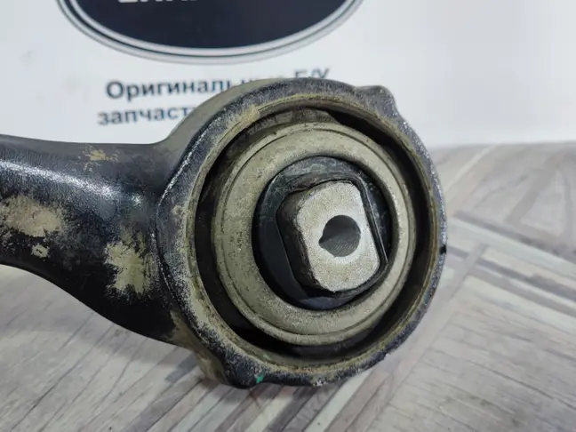 Рычаг передний правый Range Rover Sport 2 L494