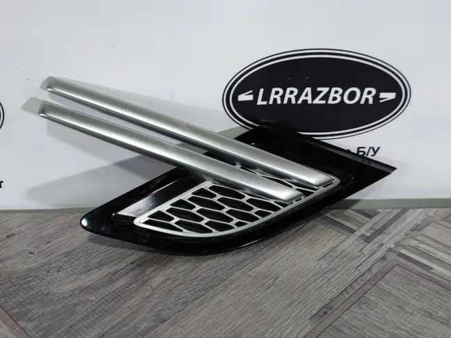 Решетка жабра правая Range Rover Sport 2 L494