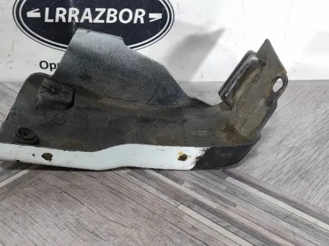 Молдинг крыла правый Land Rover Freelander 2 2.2