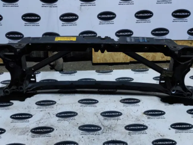 Панель передняя Land Rover DISCOVERY 3 L319 05-14