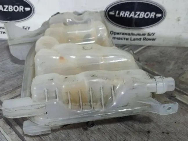 Расширительный бачок Range Rover L322 09-12