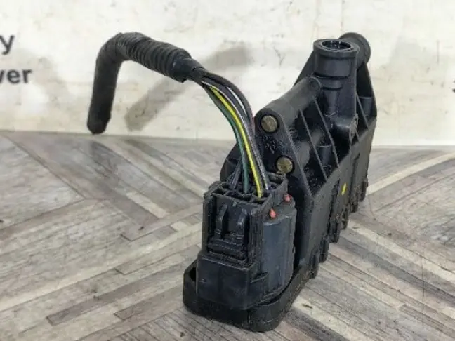 Блок клапанов передний DISCOVERY 3/4 L319 05-15