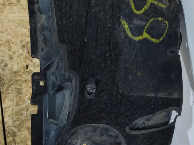 Подкрылок задний левый Range Rover Sport L320