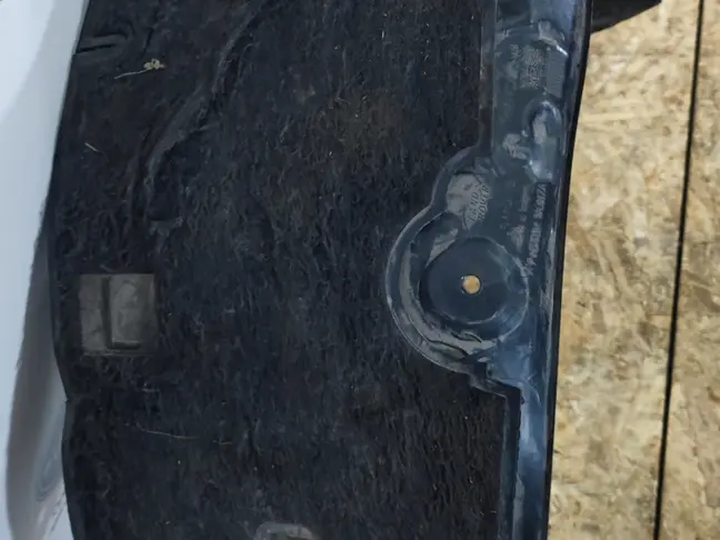 Подкрылок задний левый Range Rover Sport L320