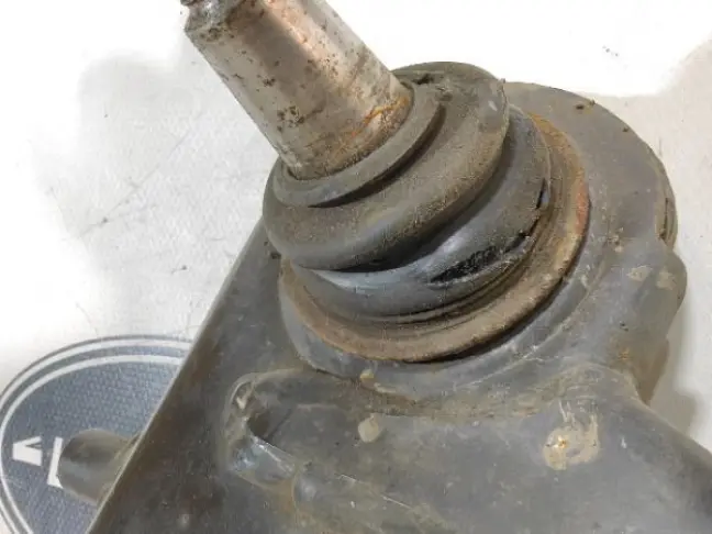 Рычаг передний нижний правый DISCOVERY 3/4 L319