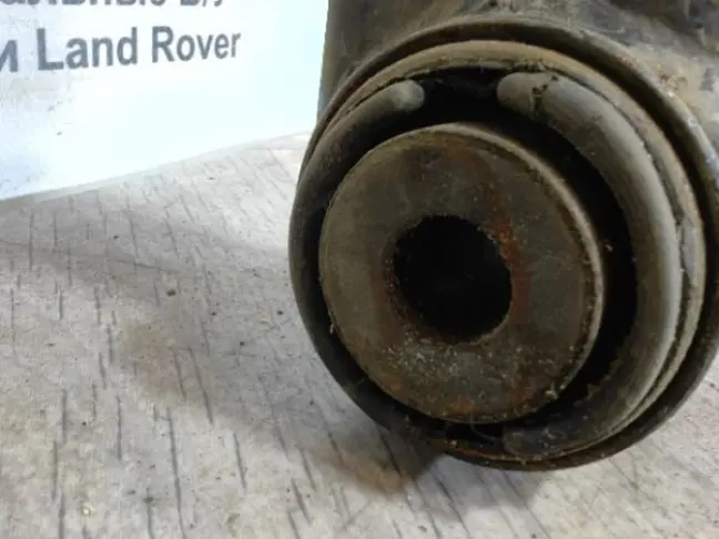 Рычаг передний нижний правый DISCOVERY 3/4 L319