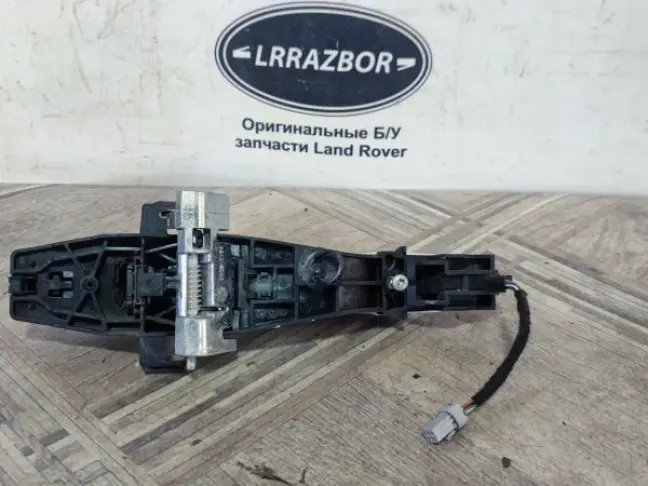 Ручка двери задняя левая Range Rover Sport L320