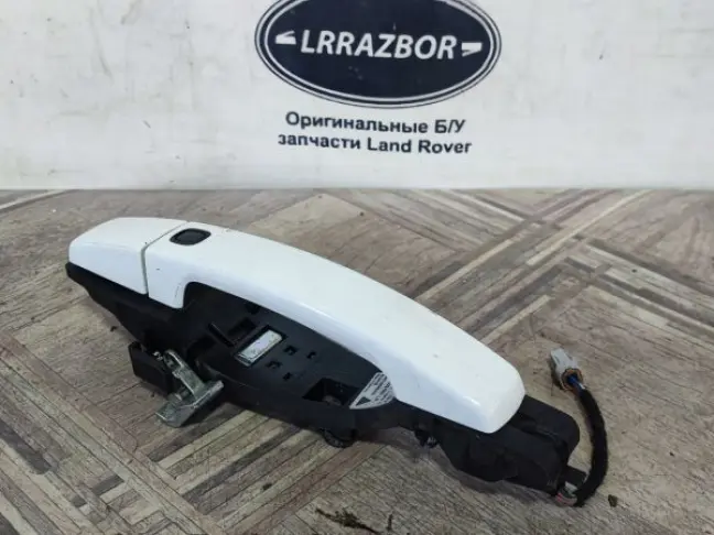 Ручка двери задняя левая Range Rover Sport L320