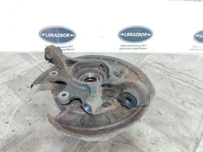 Кулак задний левый Range Rover Sport L320
