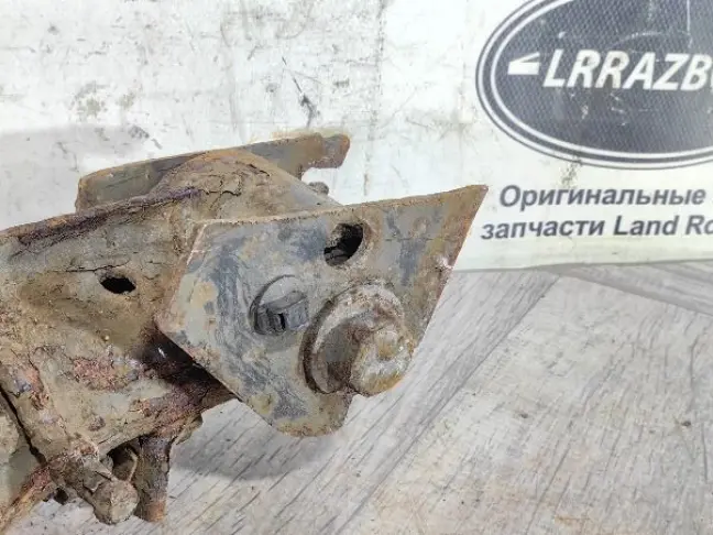 Рычаг задний верхний левый Range Rover Sport L320