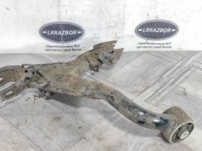 Рычаг задний верхний левый Range Rover Sport L320
