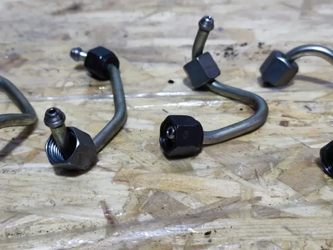 Трубка топливная комплект Land Rover Freelander 2