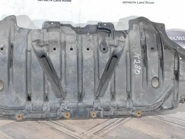 Защита пыльник радиатора Range Rover L322 02-12