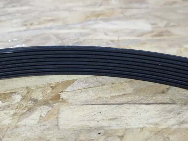 Приводной ремень Range Rover 3 L322 3.6