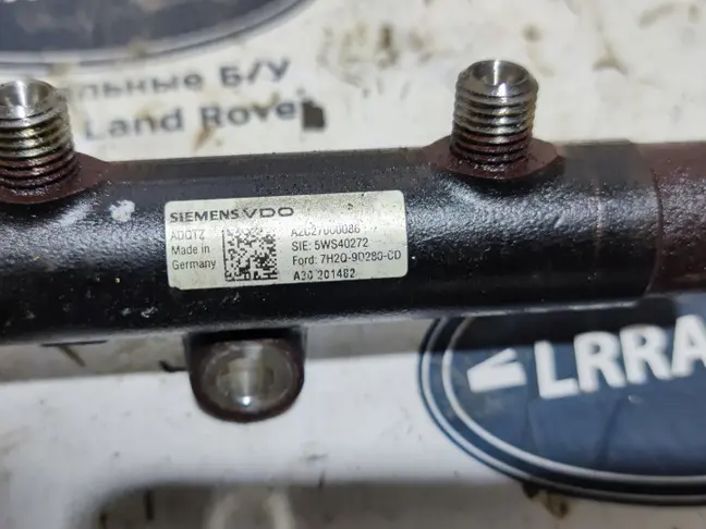 Рампа топливная DISCOVERY 3 L319 2.7 276DT