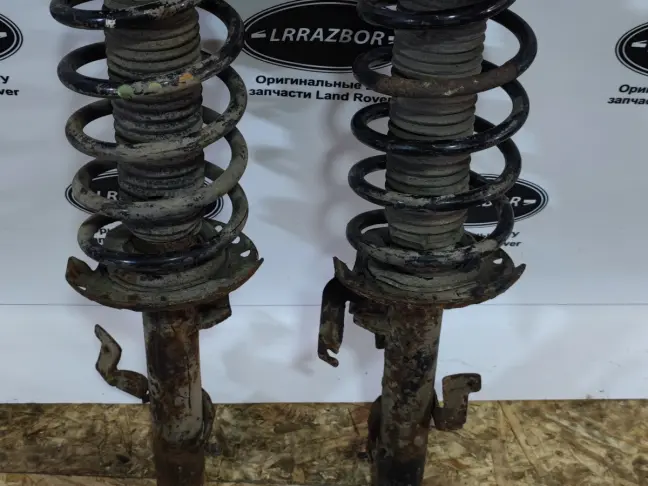 Амортизаторы передние Land Rover Freelander 2 2.2