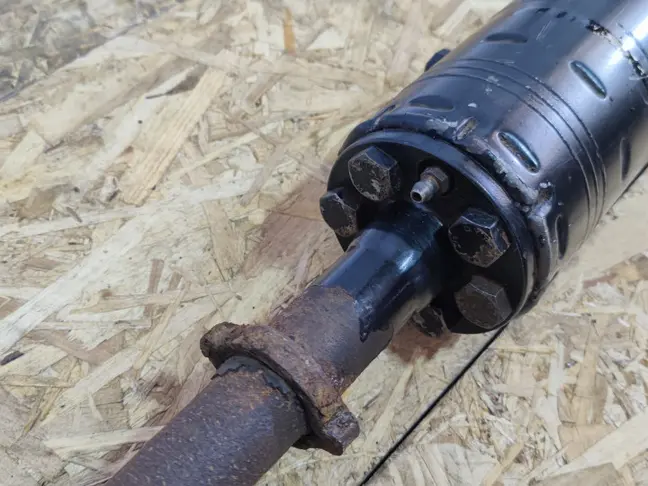 Стабилизатор задний Range Rover Sport L320 4.2