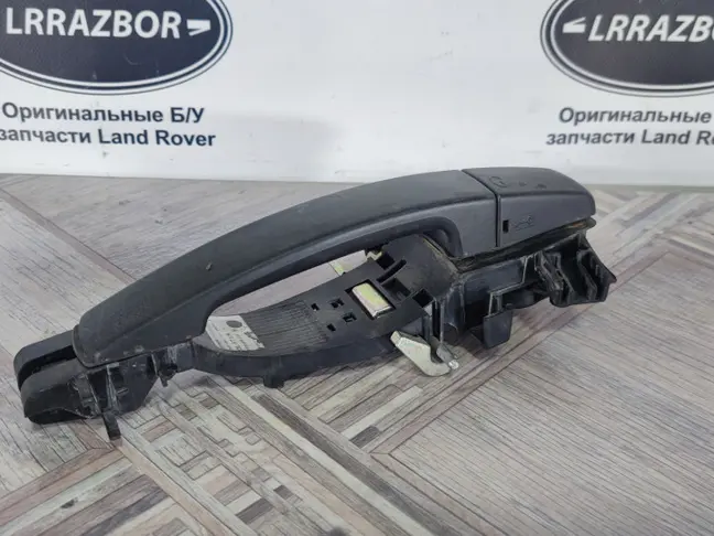 Ручка двери передней левой DISCOVERY 3 L319 05-09