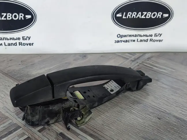 Ручка двери передней левой DISCOVERY 3 L319 05-09