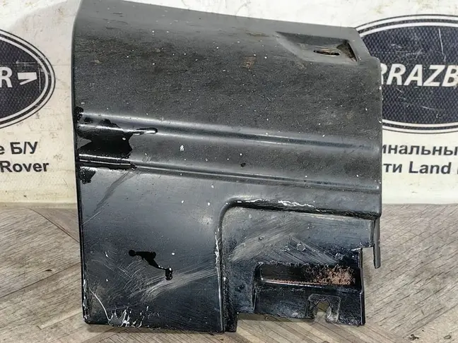 Молдинг переднего левого крыла DISCOVERY 3 L319