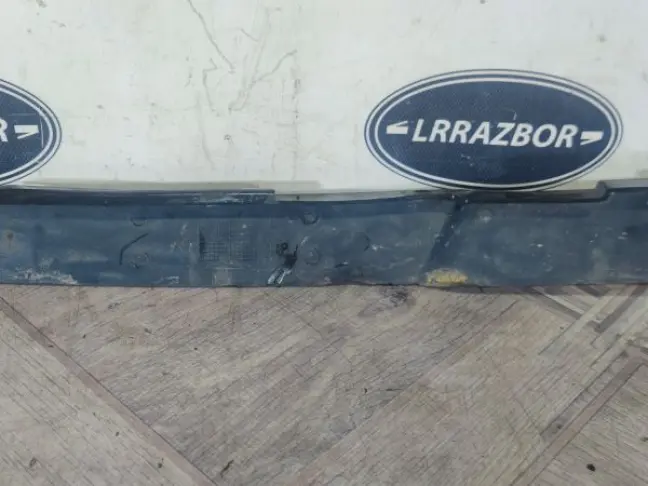 Ресничка левая Range Rover Sport L320 2005-2009