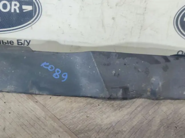 Ресничка левая Range Rover Sport L320 2005-2009